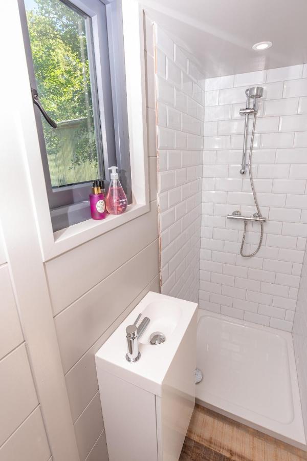 Sunset Cabins - Studio Pod-Sleeps 3-Tjsssc Барнстъпъл Екстериор снимка